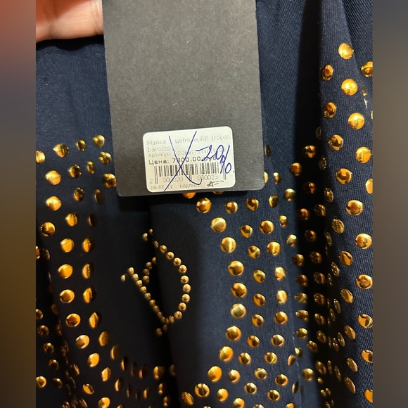 NWT RARE TO FIND roccobarocco gold studded sleeveless top size 6 - Picture 8 of 10